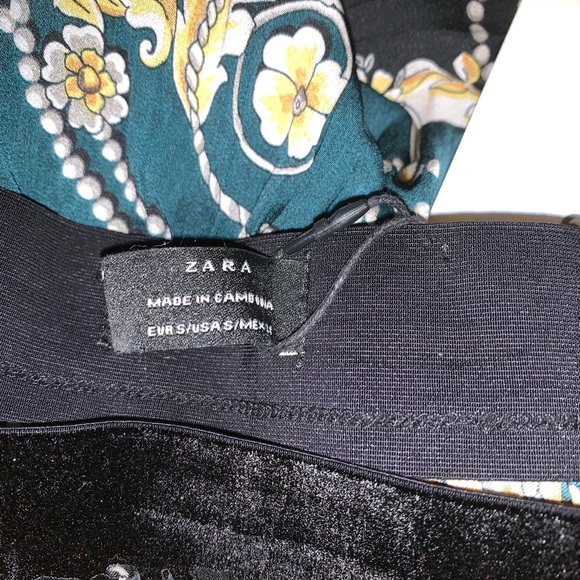 Zara pleated skirt - Picture 4 of 4